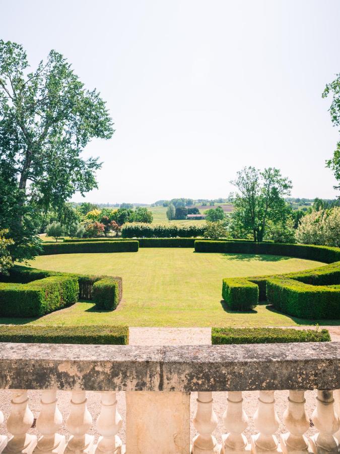 Chateau De Lussac Lussac  Kültér fotó